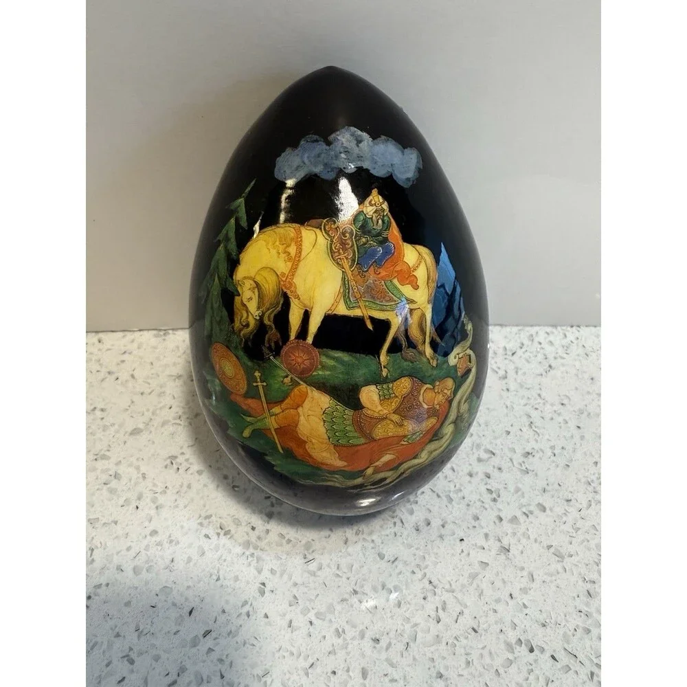 Vintage Russian Hand painted Lacquer Wooden Egg Fairytale Scene Signed 4